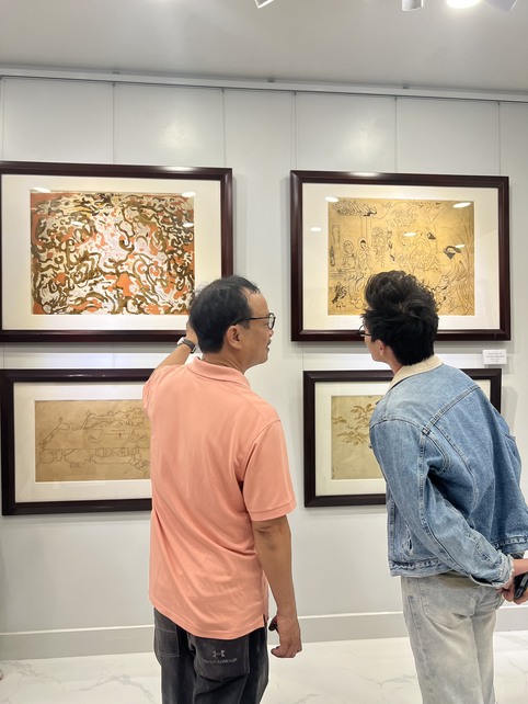 Triển lãm Nguyễn Gia Trí