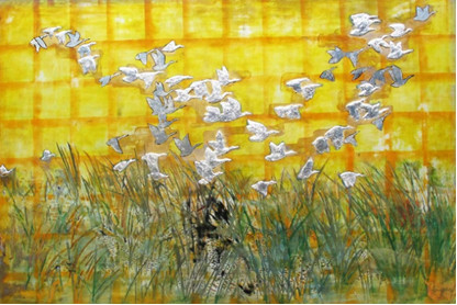 Bức “Chim vịt kêu chiều” (sơn mài, 80x120cm) đang hoàn thiện của Hoàng Vượng